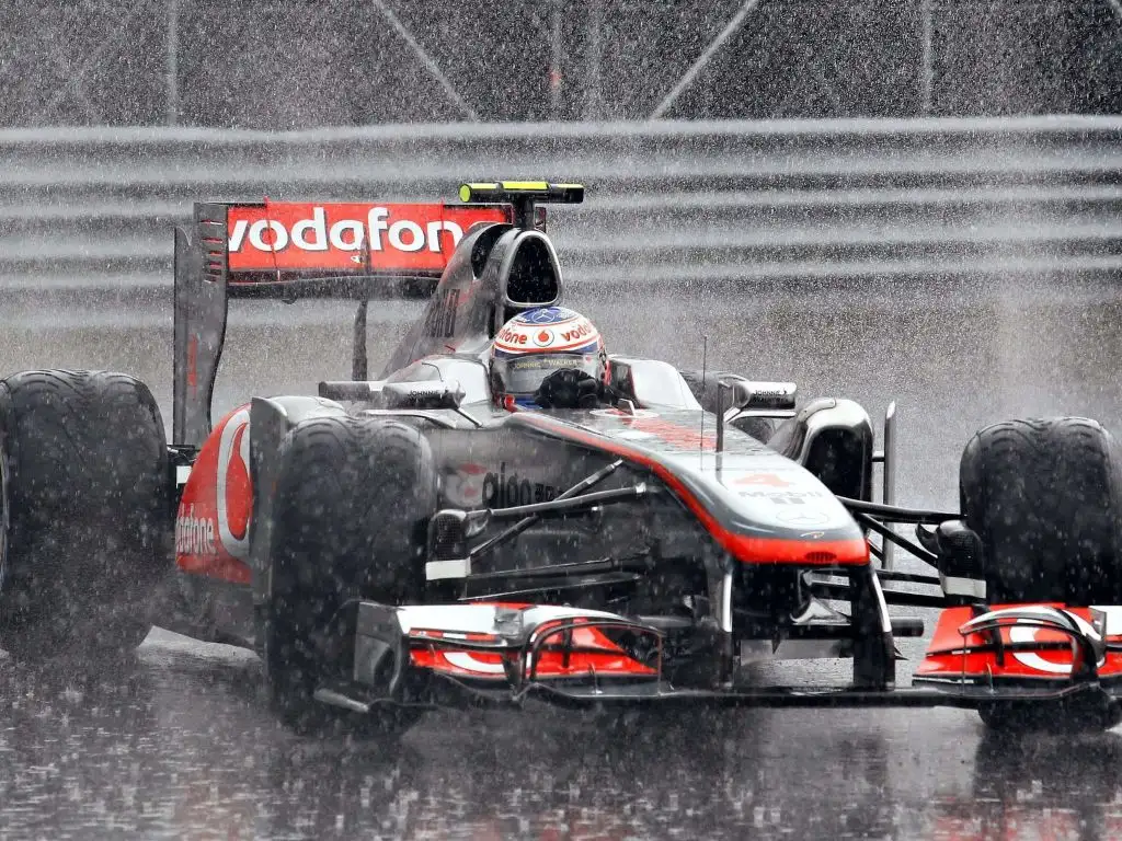 Pit Stop Variations and Race Dynamics